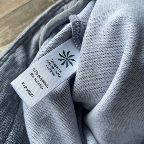 Athleta Techie Terry Gray Space Dyed Skirt - Picture 6 of 7